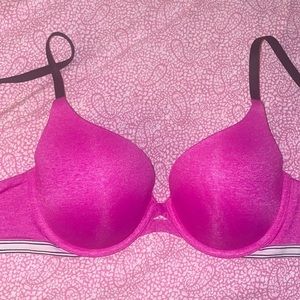 Victoria’s Secret perfect shape bra